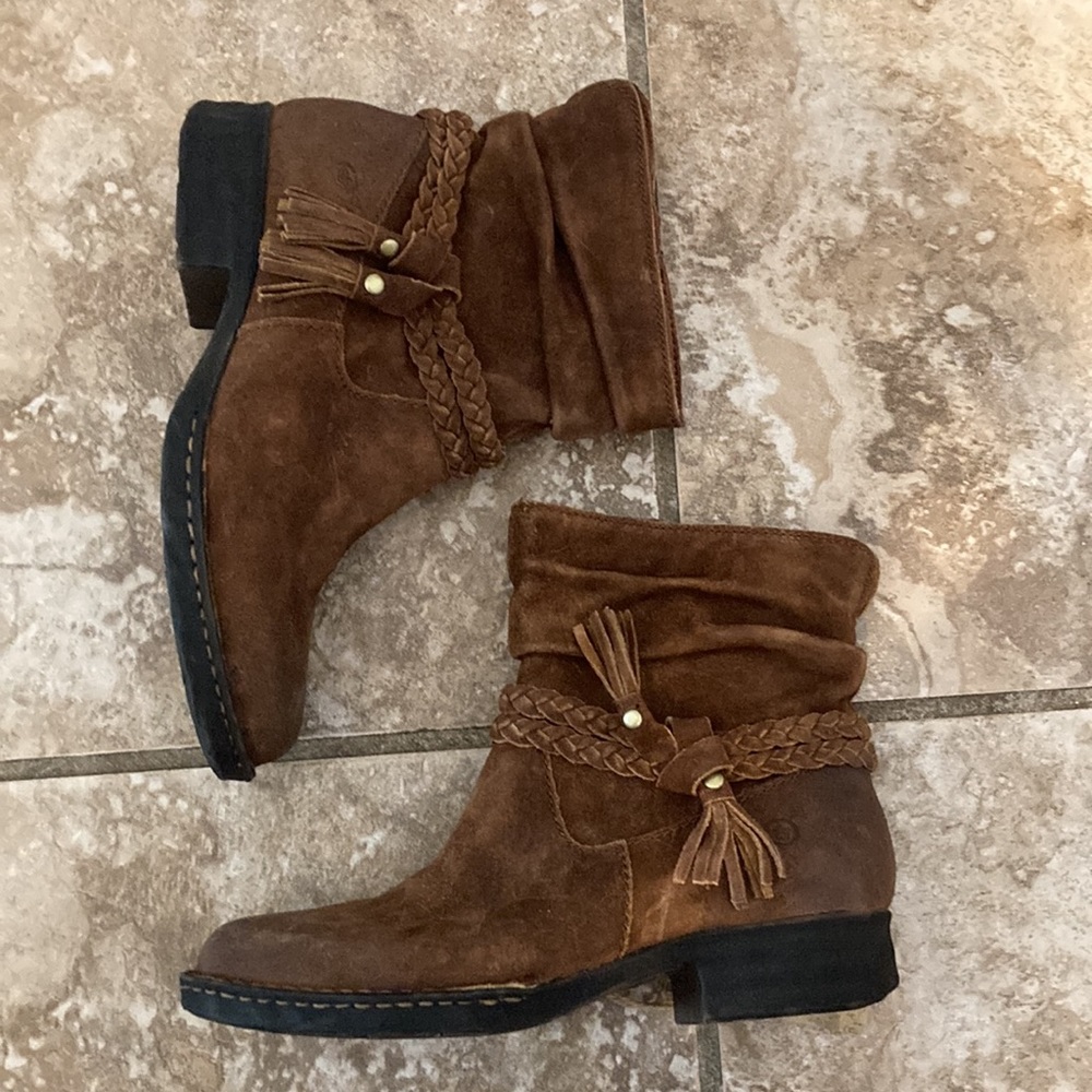 Born handcrafted, leather upper, zip booties. Size 6.